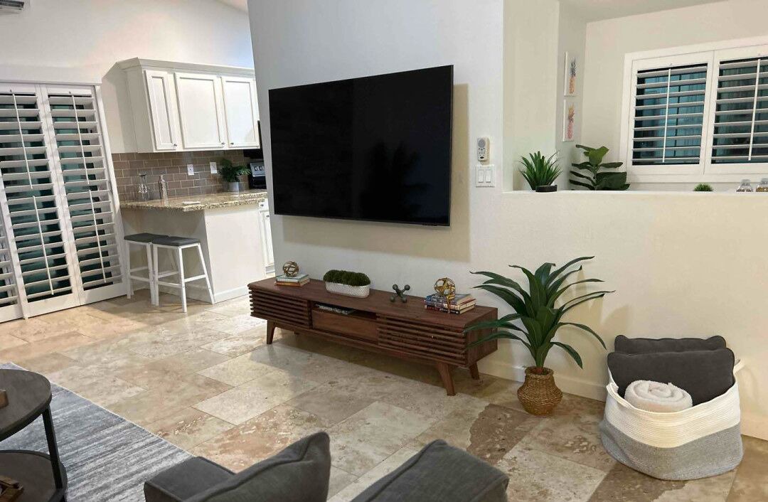 Photo of Livingroom in Paradise Valley Village