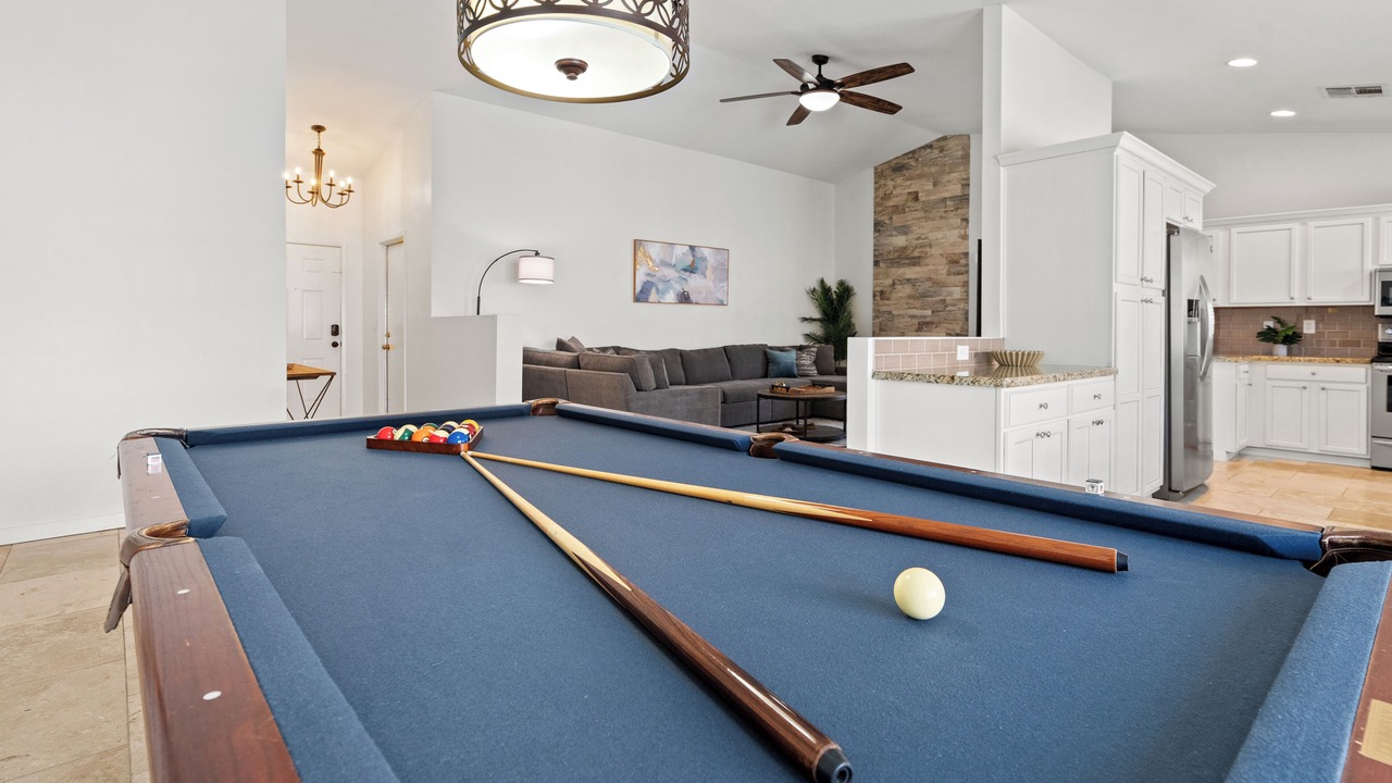 Photo of Livingroom in Paradise Valley Village