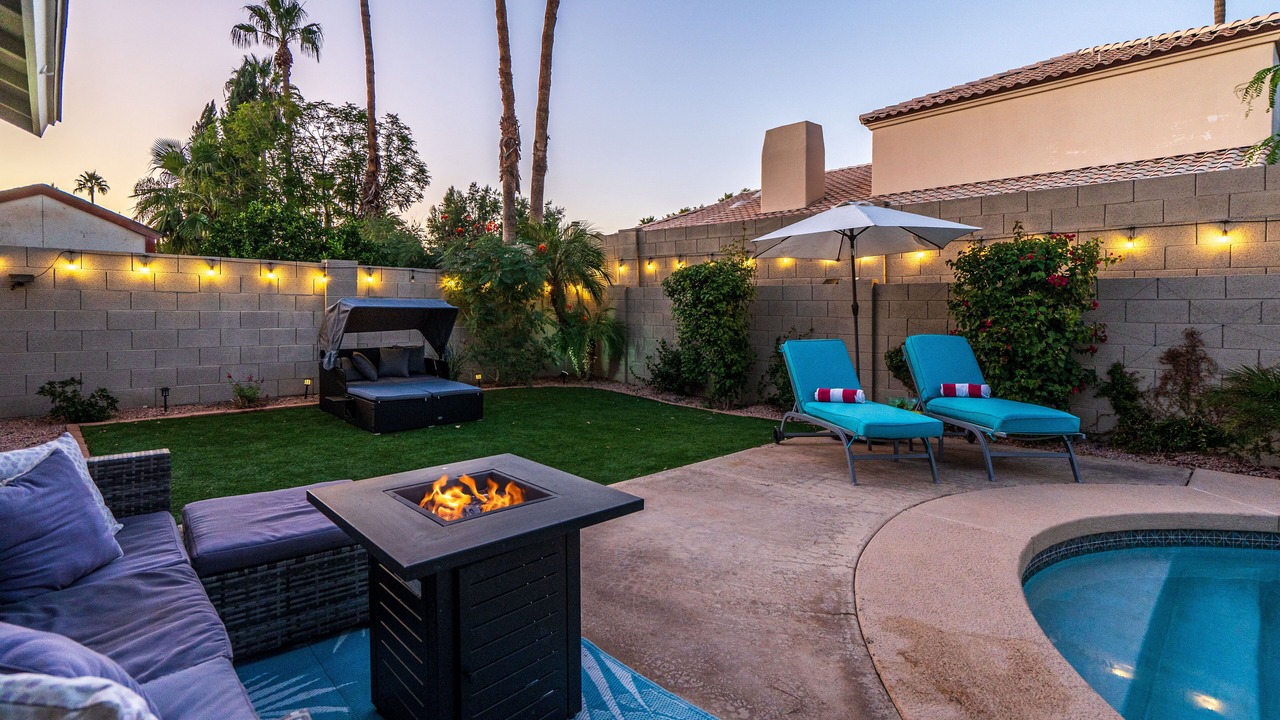Photo of Patio Balcony in Paradise Valley Village