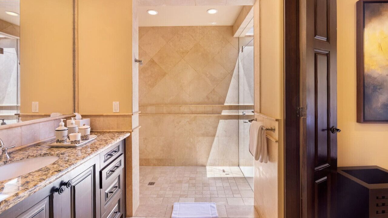 Photo of Bathroom in Cabo San Lucas