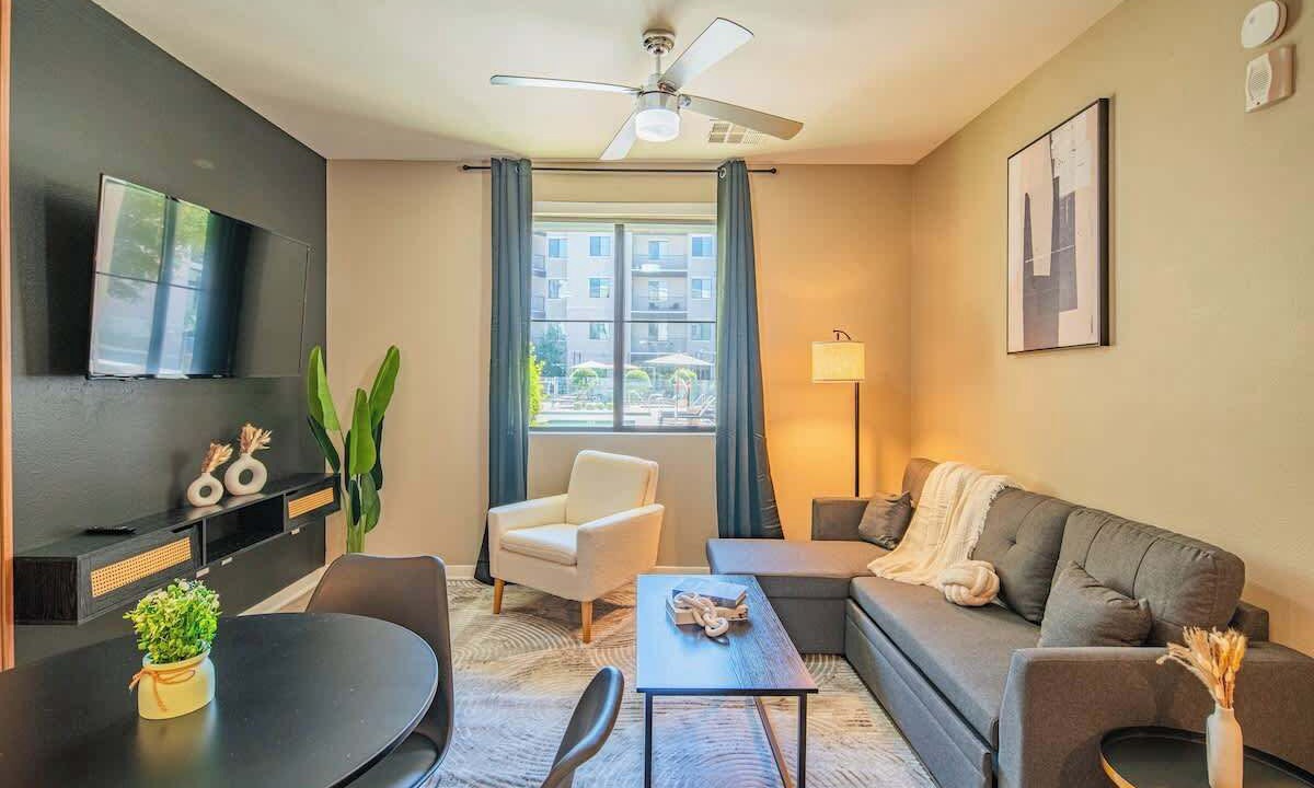 Photo of Livingroom in Orange Heights