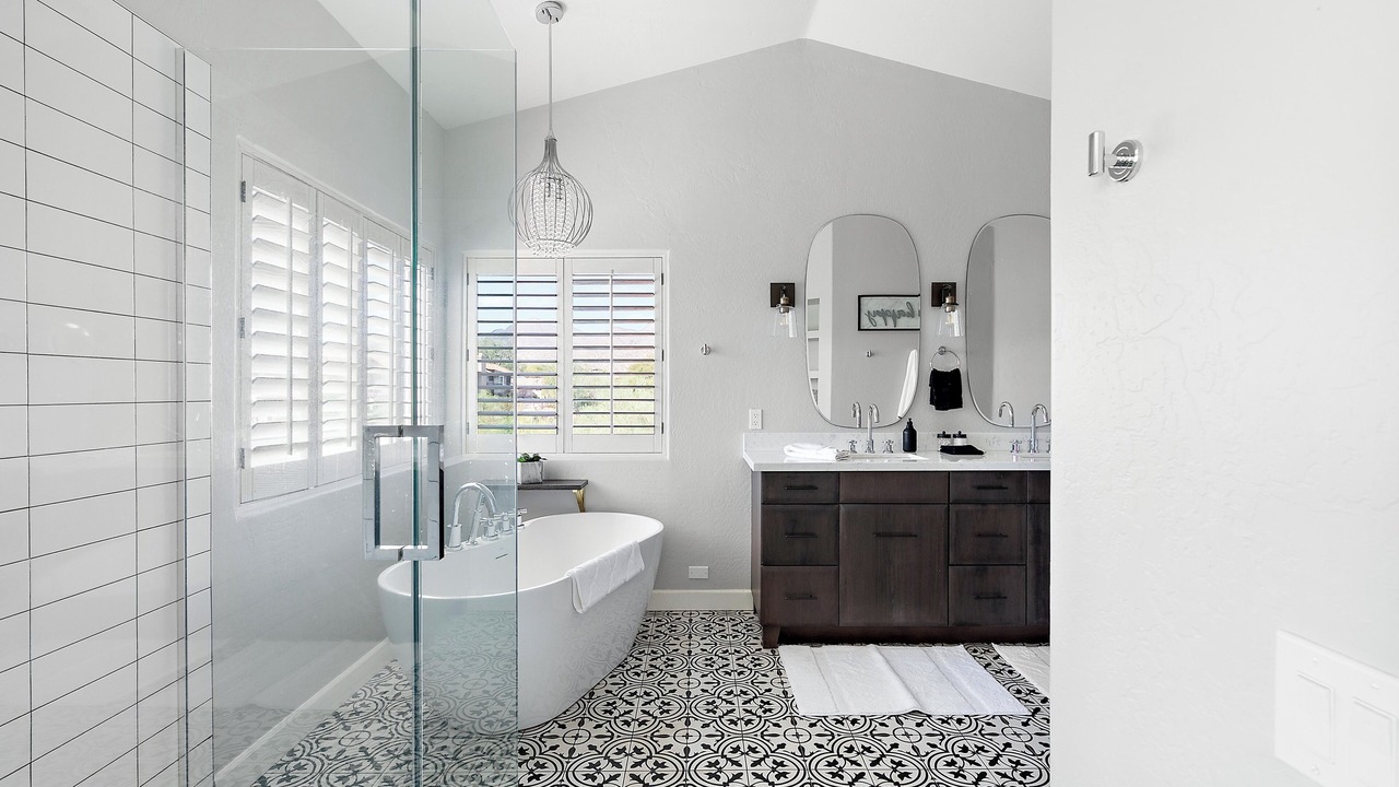 Photo of Bathroom in Central Scottsdale
