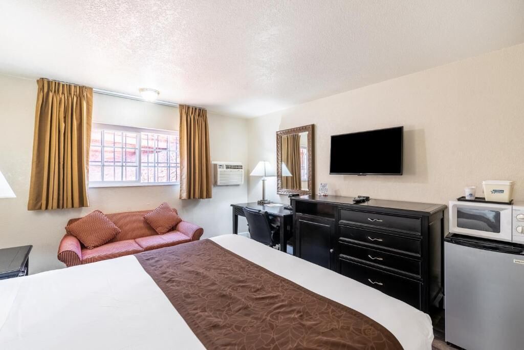 Photo of Bedroom in Flagstaff