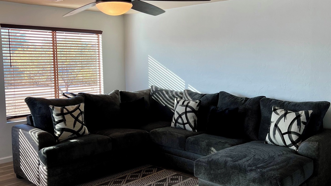 Photo of Livingroom in Green Valley