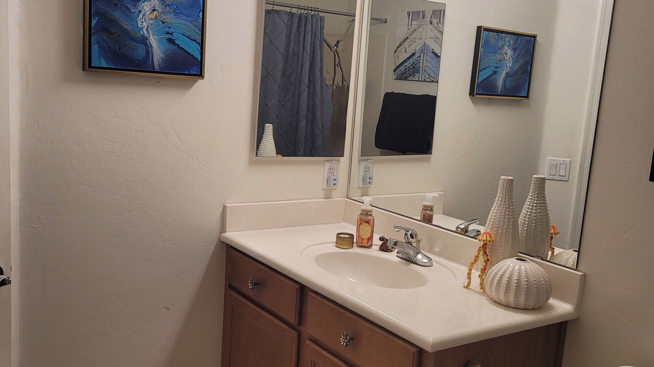 Photo of Bathroom in Oro Valley