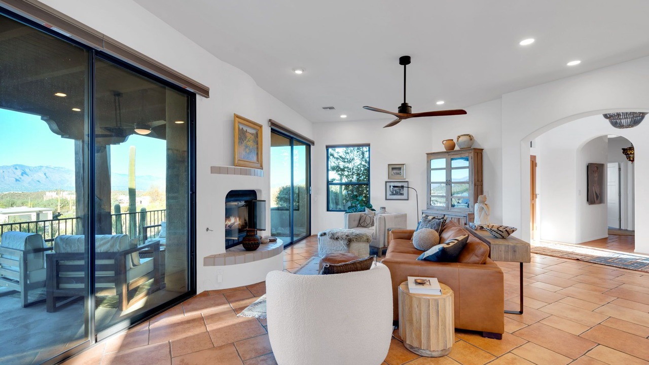 Photo of Livingroom in Tucson Estates