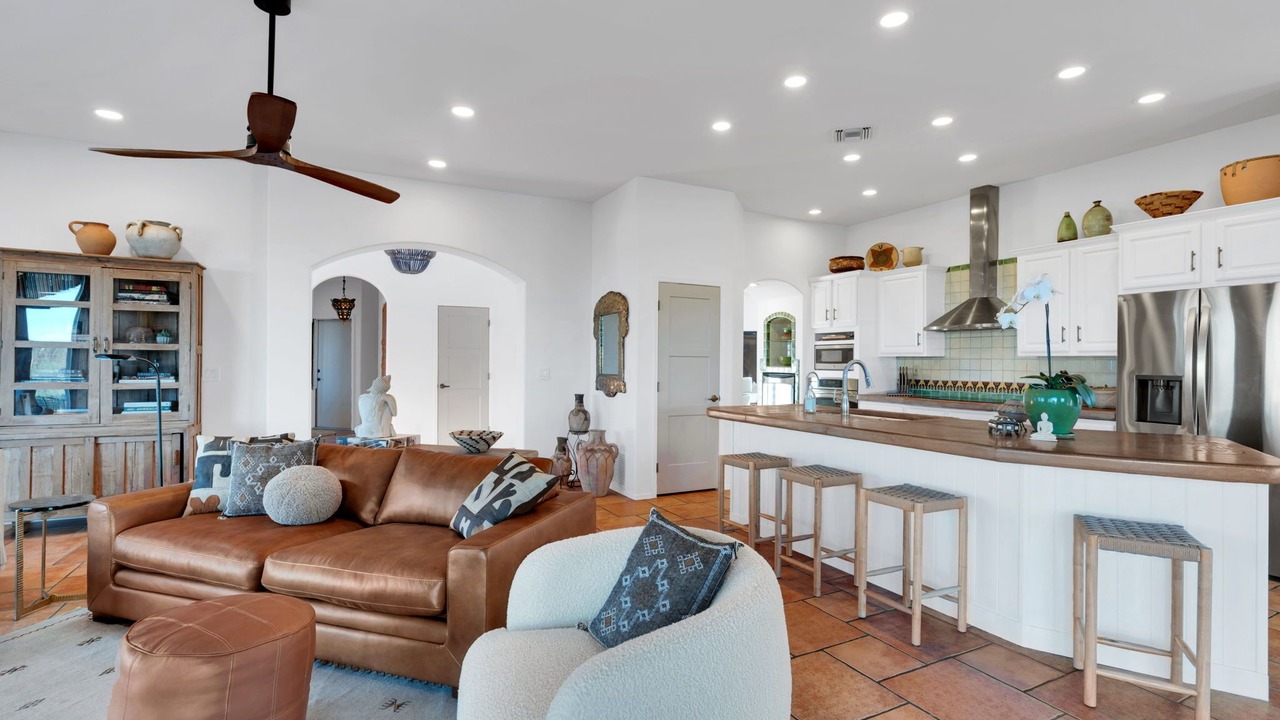 Photo of Livingroom in Tucson Estates