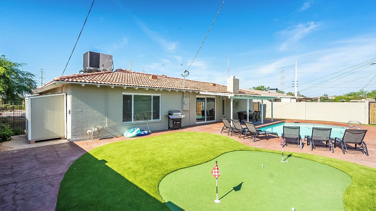 Photo of Outdoor in Village Grove