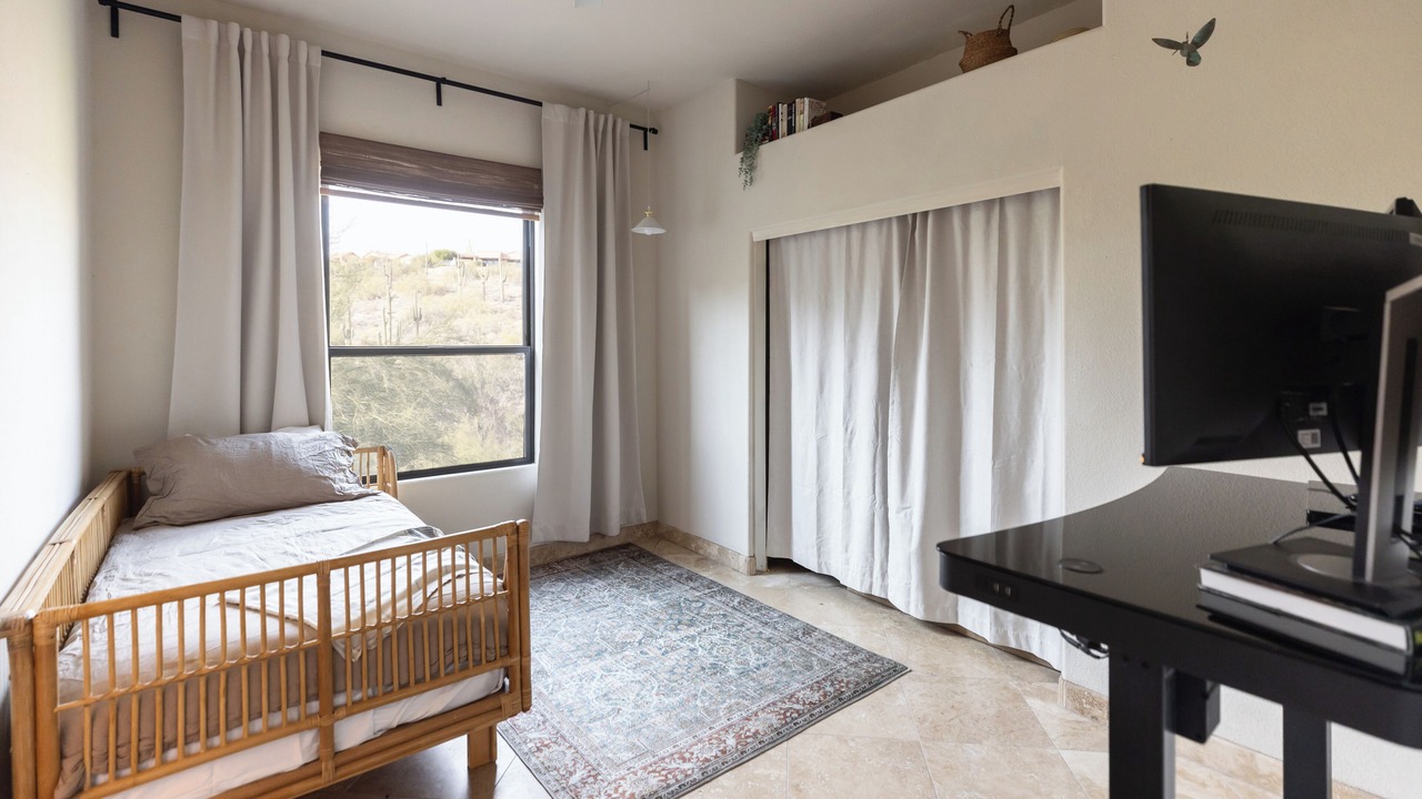 Photo of Bedroom in Fountain Hills