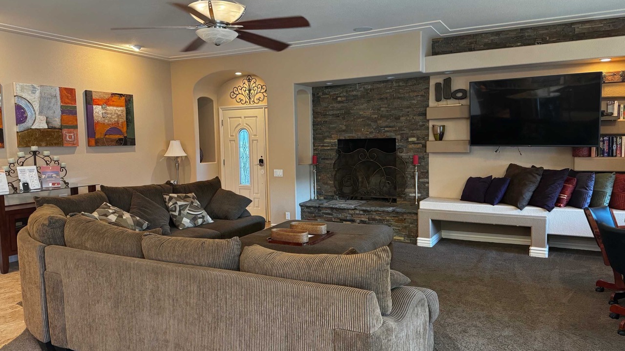 Photo of Livingroom in Moovalya Keys