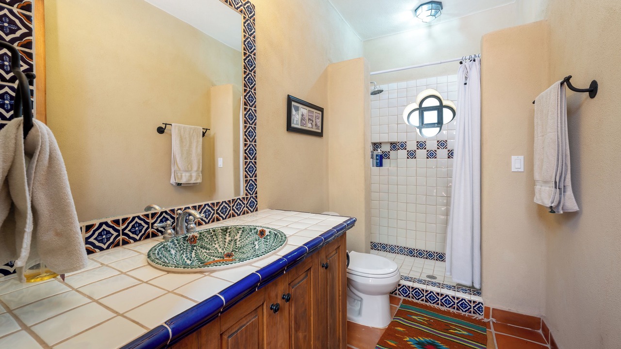 Photo of Bathroom in Nopolo