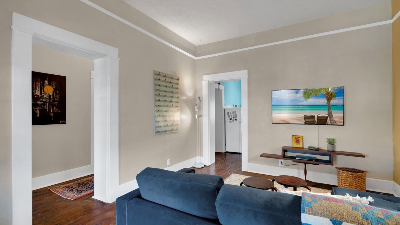 Photo of Livingroom in Iron Horse Historic District