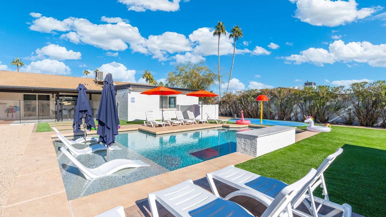 Photo of Outdoor in Sunburst Estates