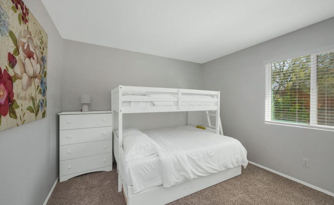 Photo of Bedroom in Bridlewood Ranch Estates