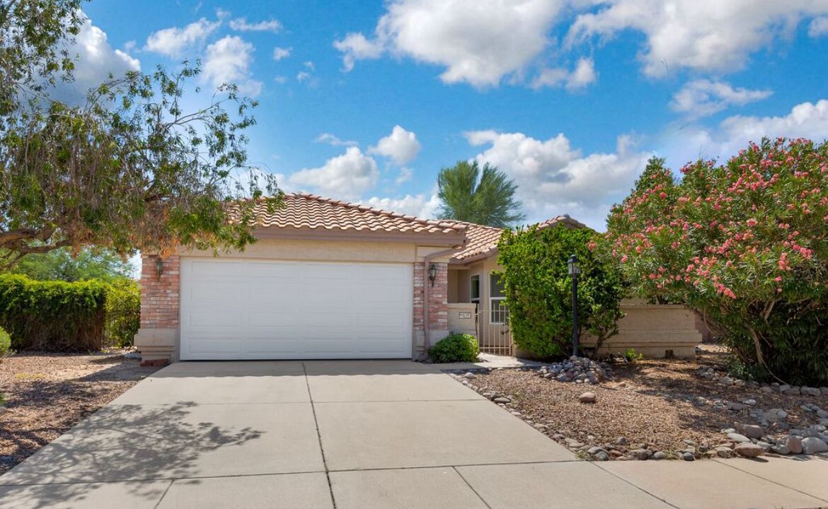 Photo of Outdoor in Bridlewood Ranch Estates