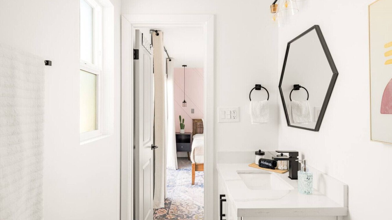 Photo of Bathroom in Papago Parkway