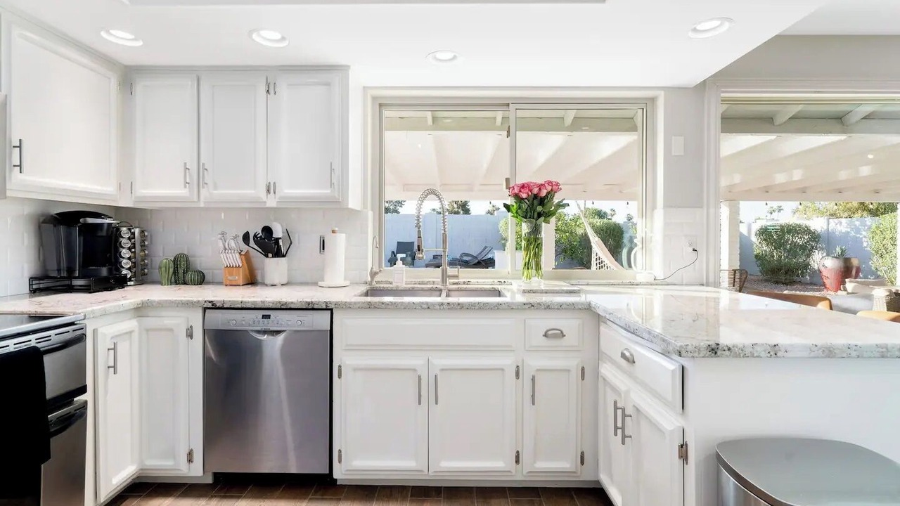 Photo of Kitchen in Paradise Valley Village