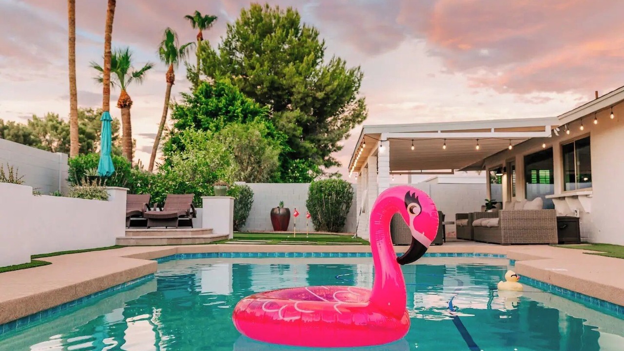 Photo of Outdoor in Paradise Valley Village