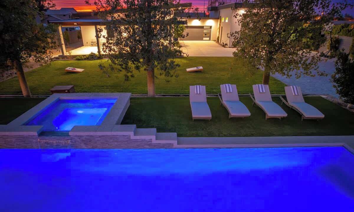 Photo of Outdoor in Glendale
