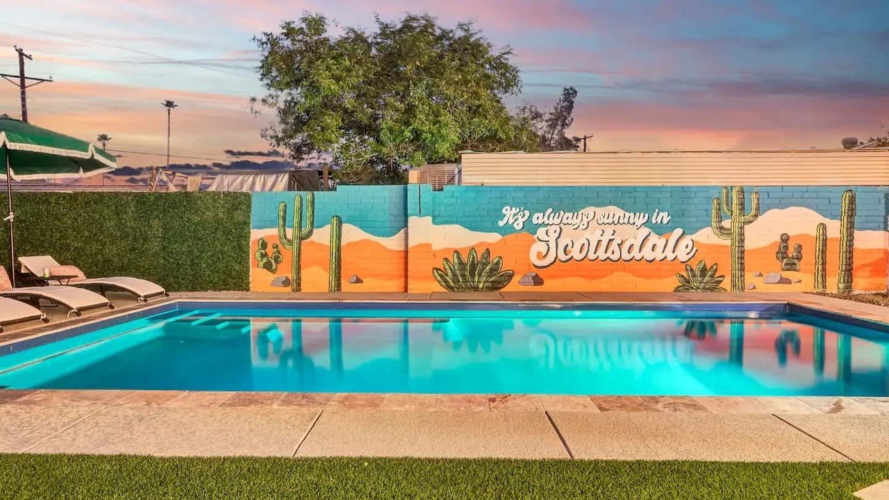 Photo of Outdoor in New Papago Parkway