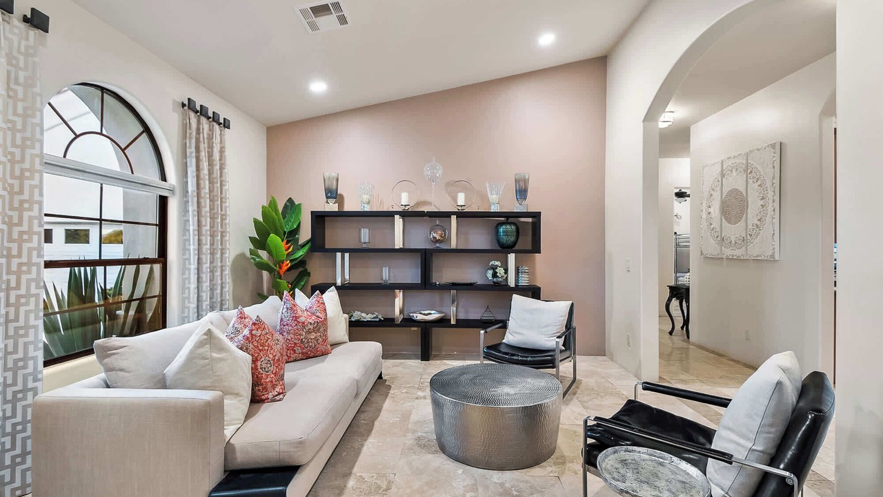 Photo of Livingroom in Pinnacle Peak