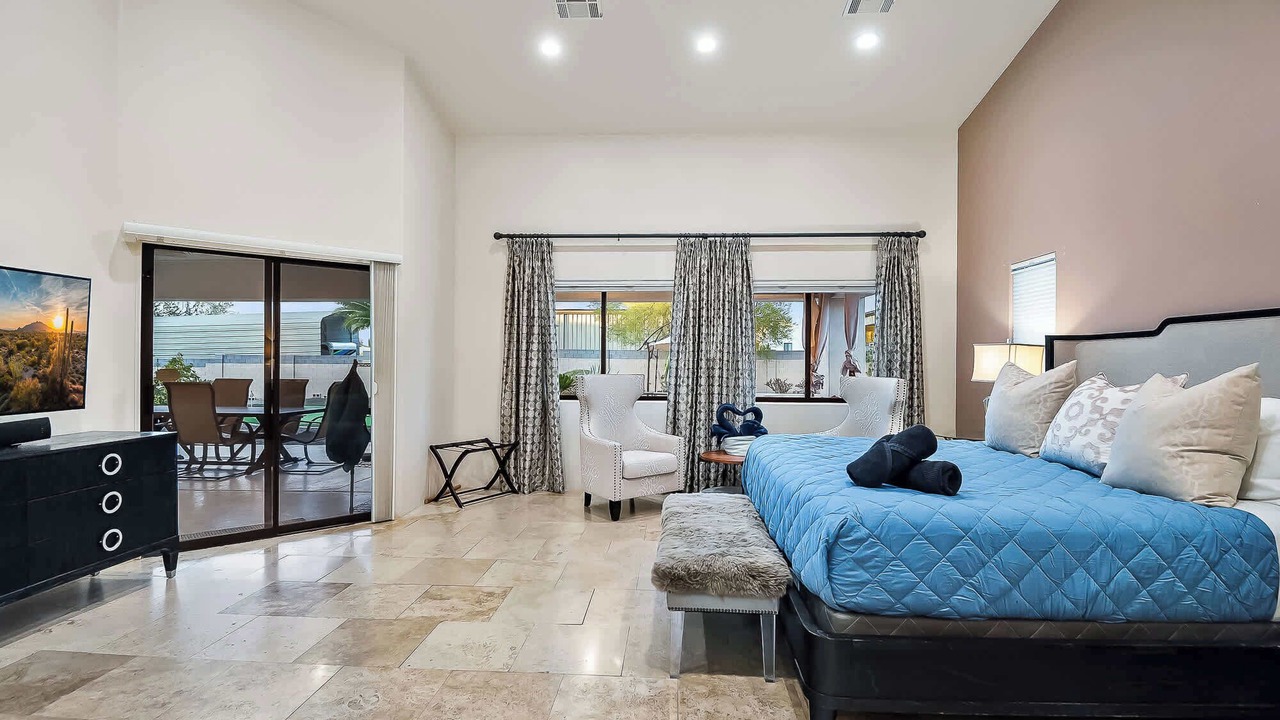 Photo of Bedroom in Pinnacle Peak