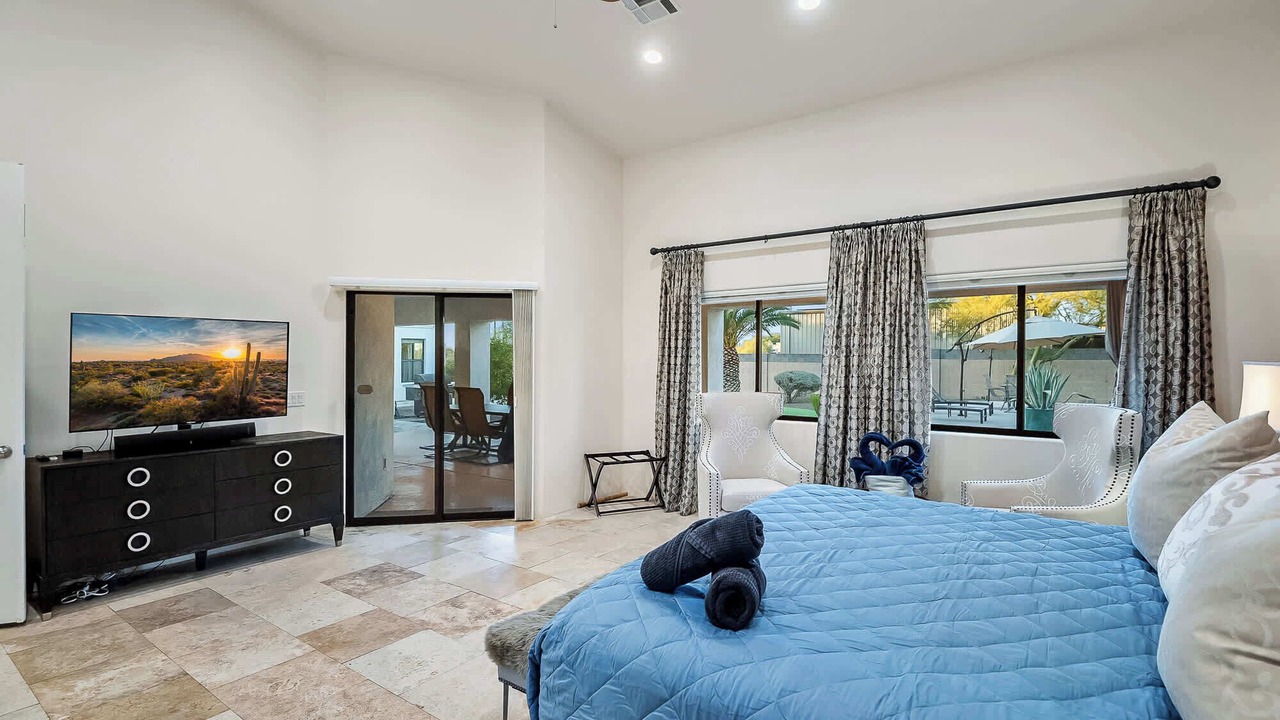 Photo of Bedroom in Pinnacle Peak