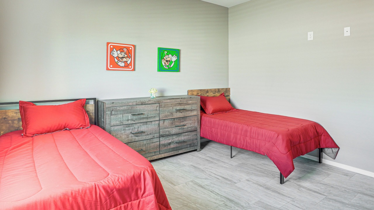 Photo of Bedroom in Flowing Well Neighborhood