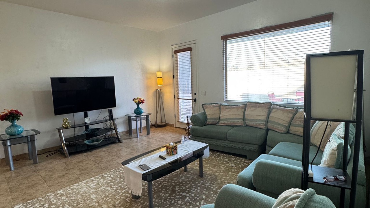 Photo of Livingroom in Tucson Mountain Sanctuary