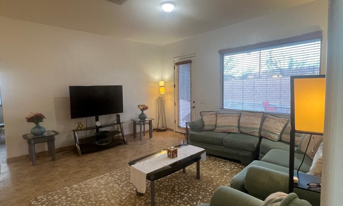 Photo of Livingroom in Tucson Mountain Sanctuary