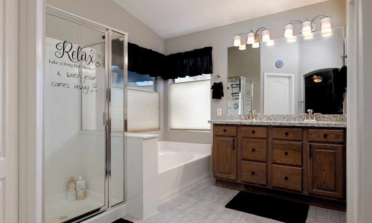 Photo of Bathroom in Gold Canyon