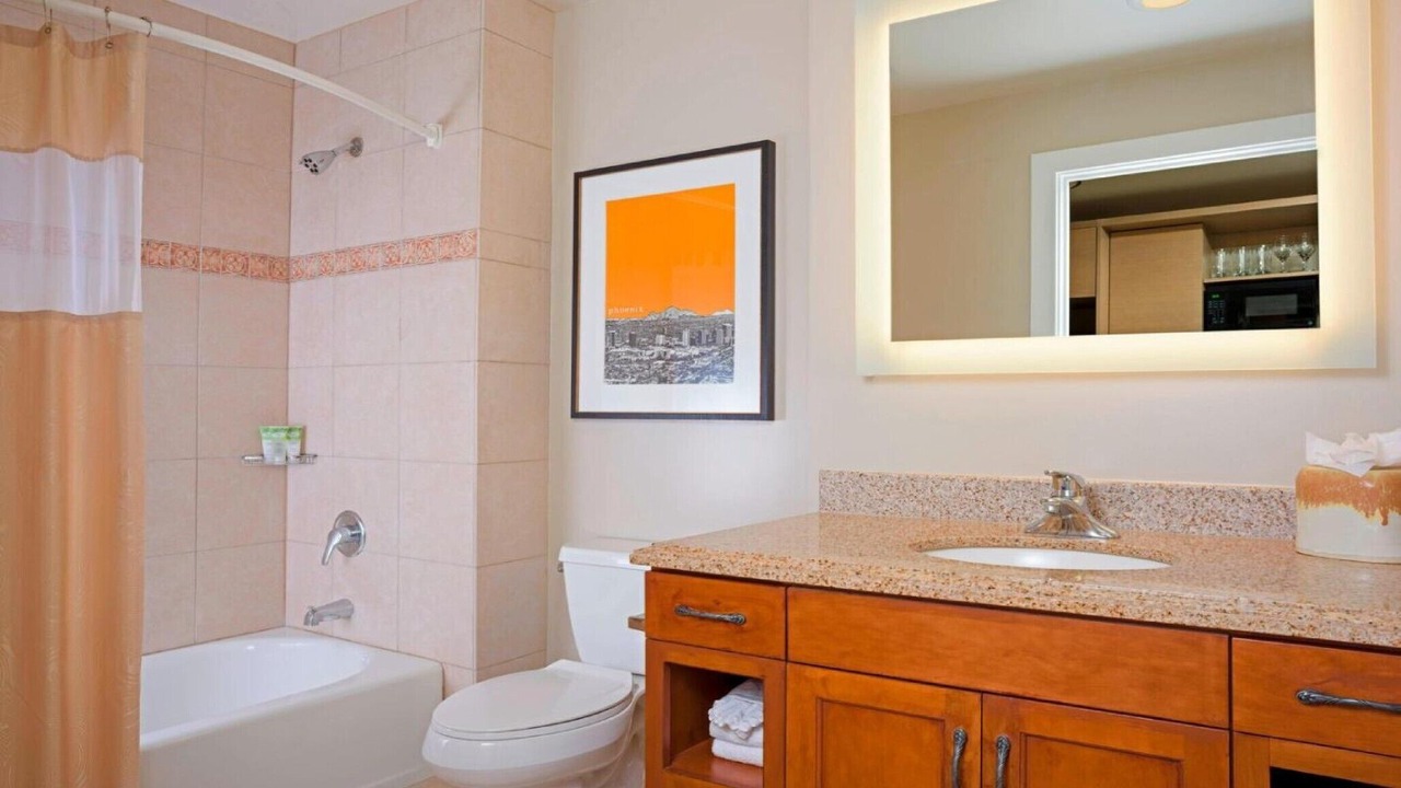 Photo of Bathroom in Desert Ridge