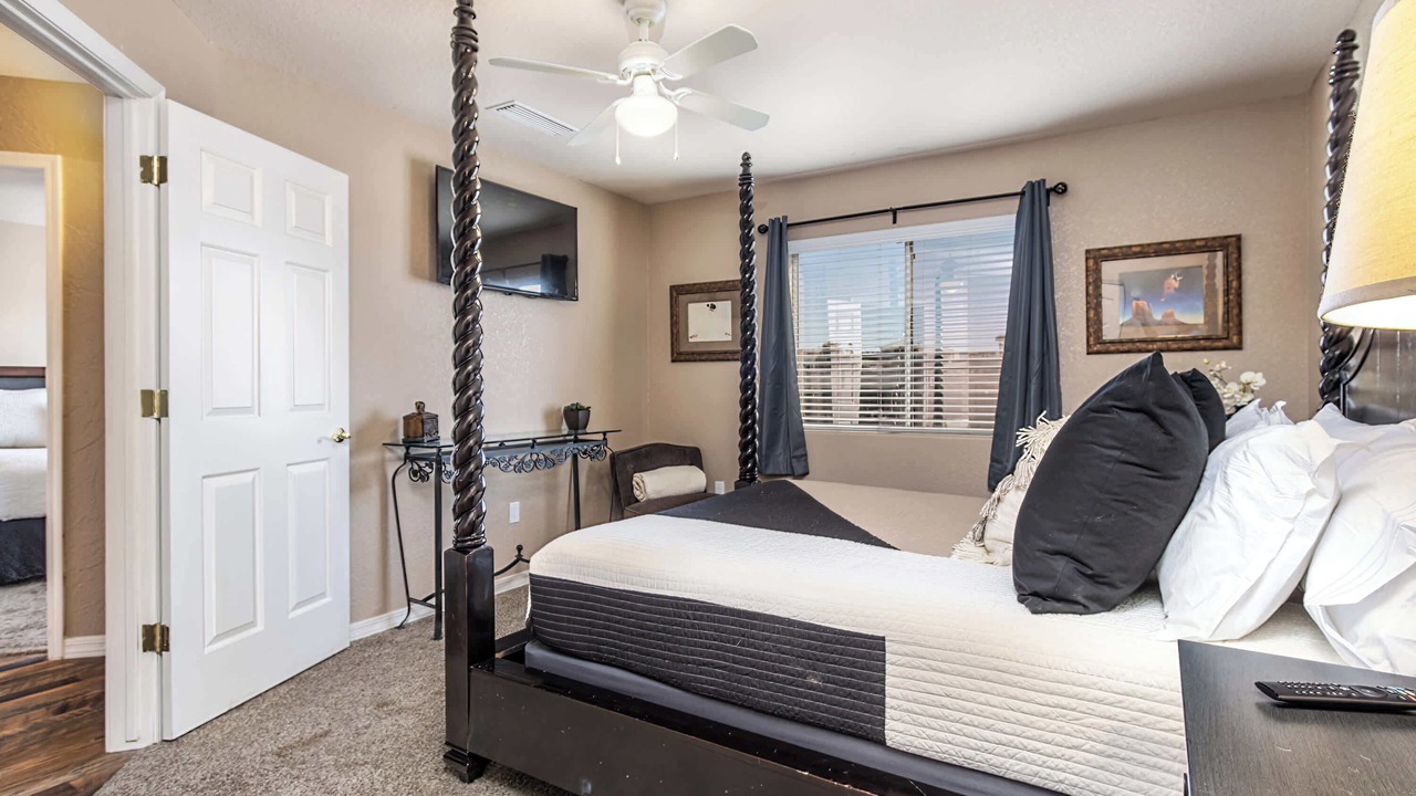Photo of Bedroom in Lake Havasu City
