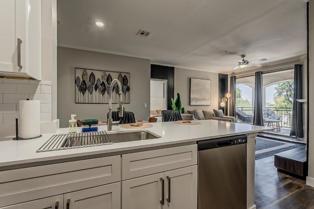 Photo of Kitchen in McDowell Mountain Apartments