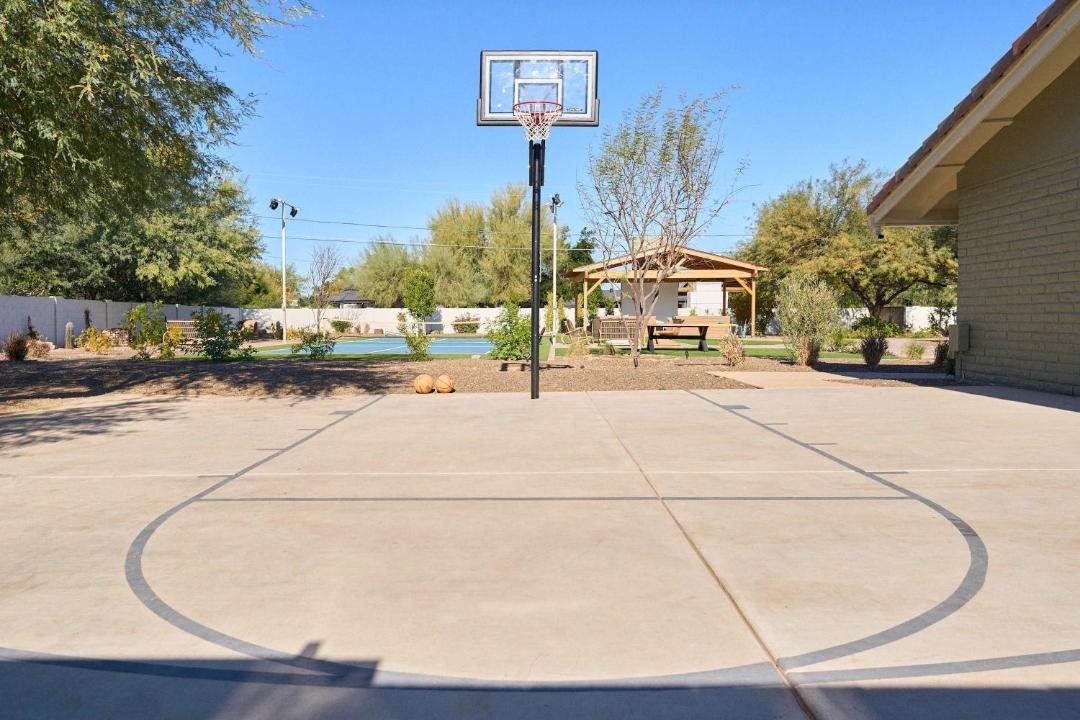 Photo of Others in Paradise Valley Village