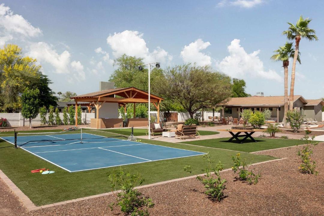 Photo of Others in Paradise Valley Village