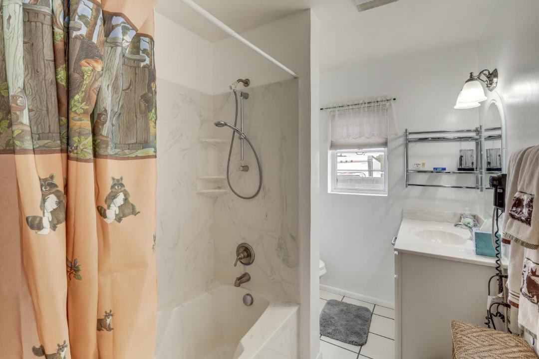 Photo of Bathroom in Williams
