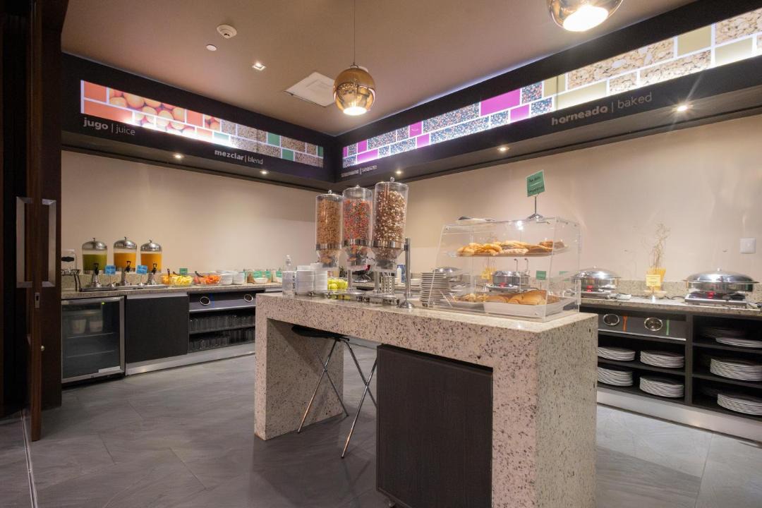 Photo of Others in Leon
