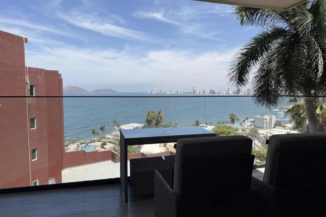 Photo of Patio Balcony in Balcones de Loma Linda