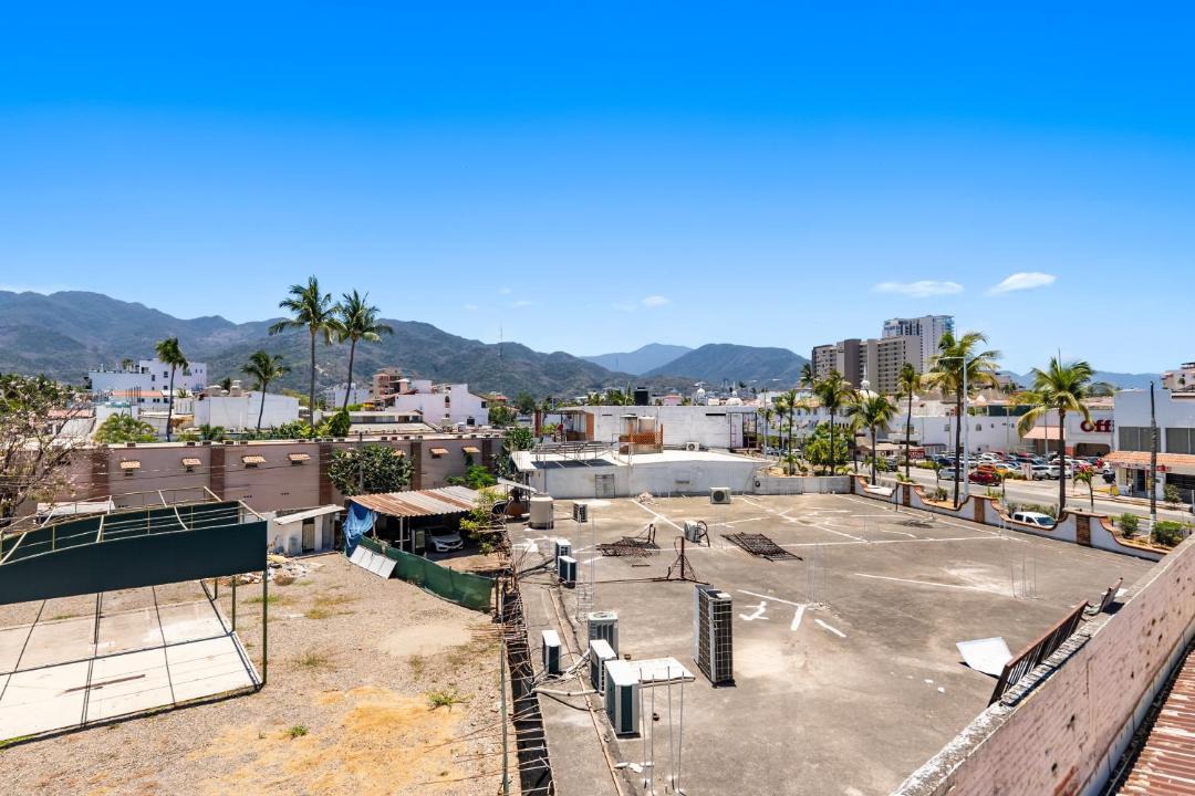 Photo of Others in Diaz Ordaz