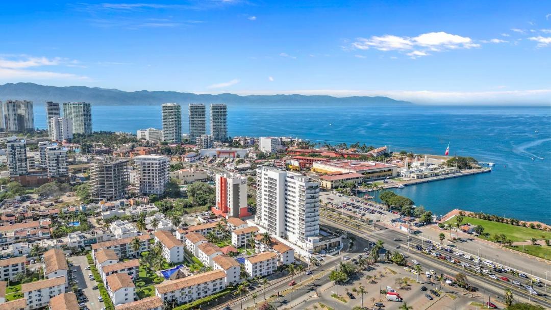 Photo of Buildings in Palmar de Aramara