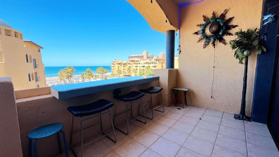 Photo of Patio Balcony in Sandy Beach