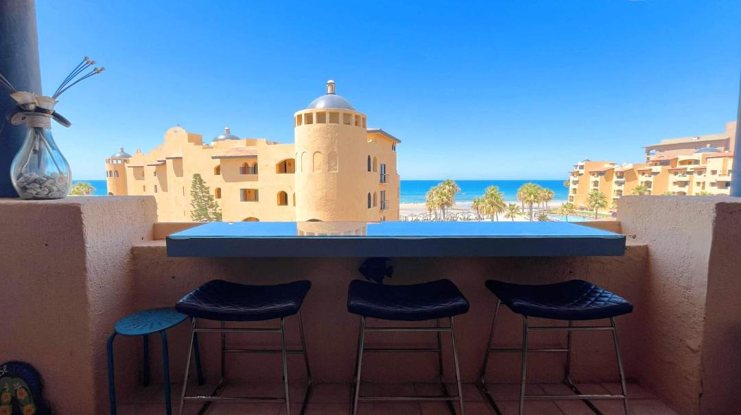 Photo of Patio Balcony in Sandy Beach