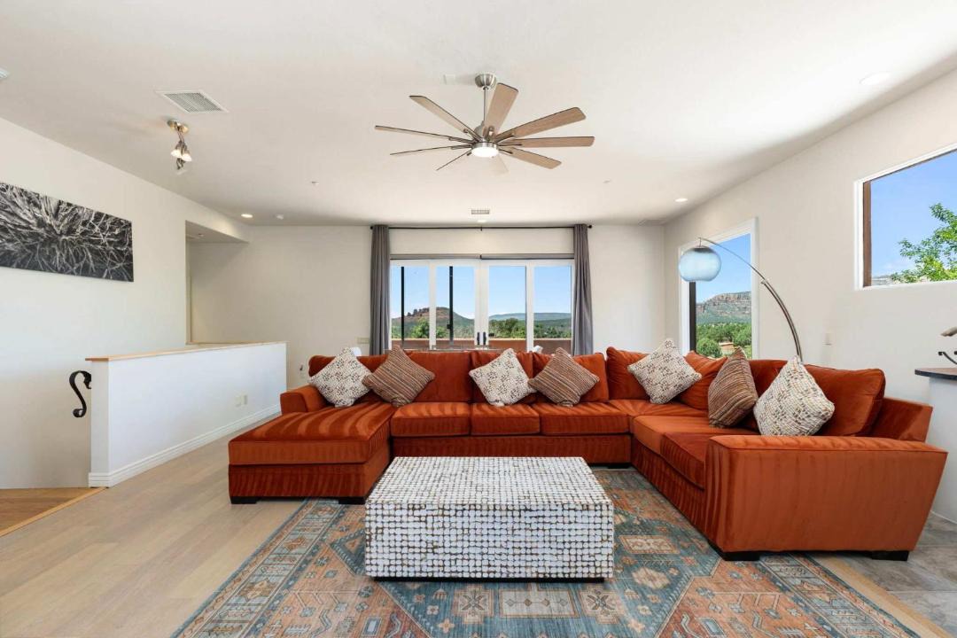 Photo of Livingroom in West Sedona