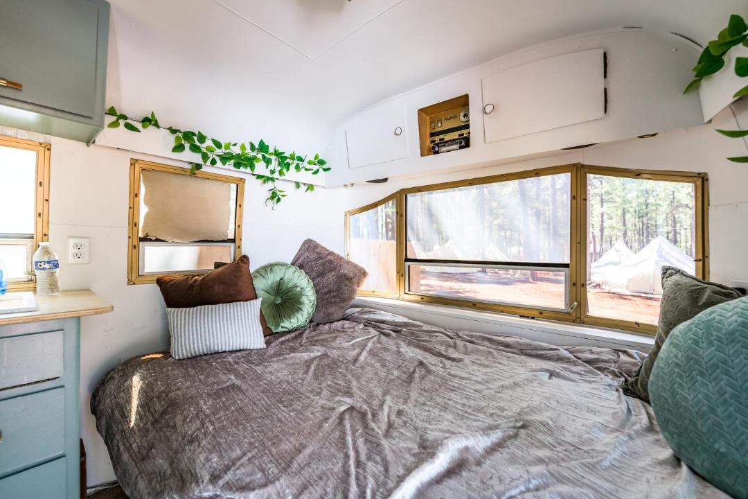 Photo of Bedroom in Parks