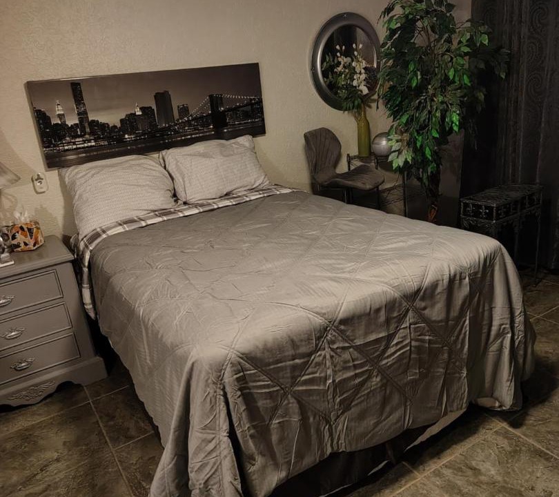 Photo of Bedroom in Santa Ana