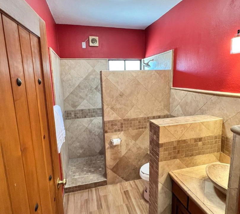 Photo of Bathroom in Los Barriles