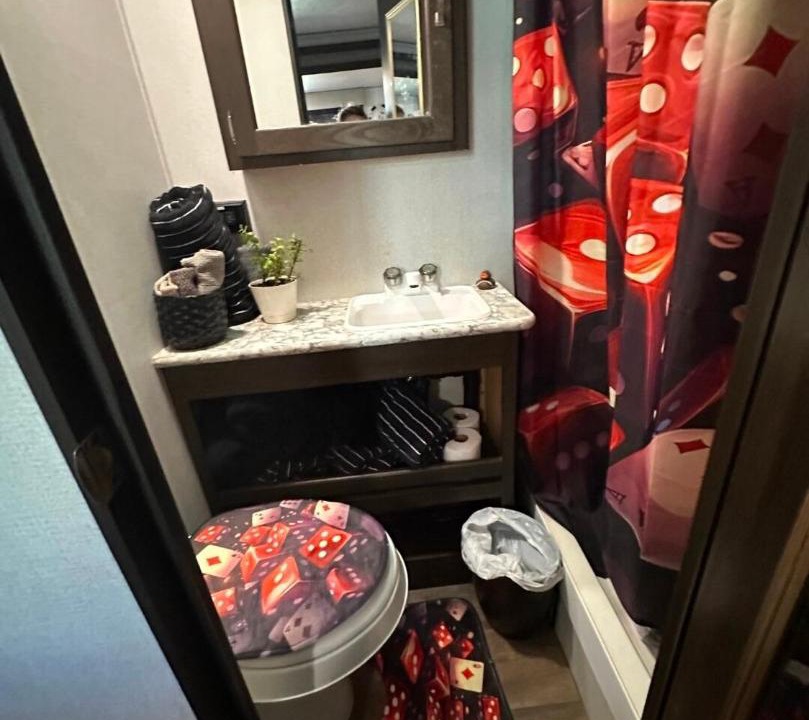 Photo of Bathroom in Bullhead City