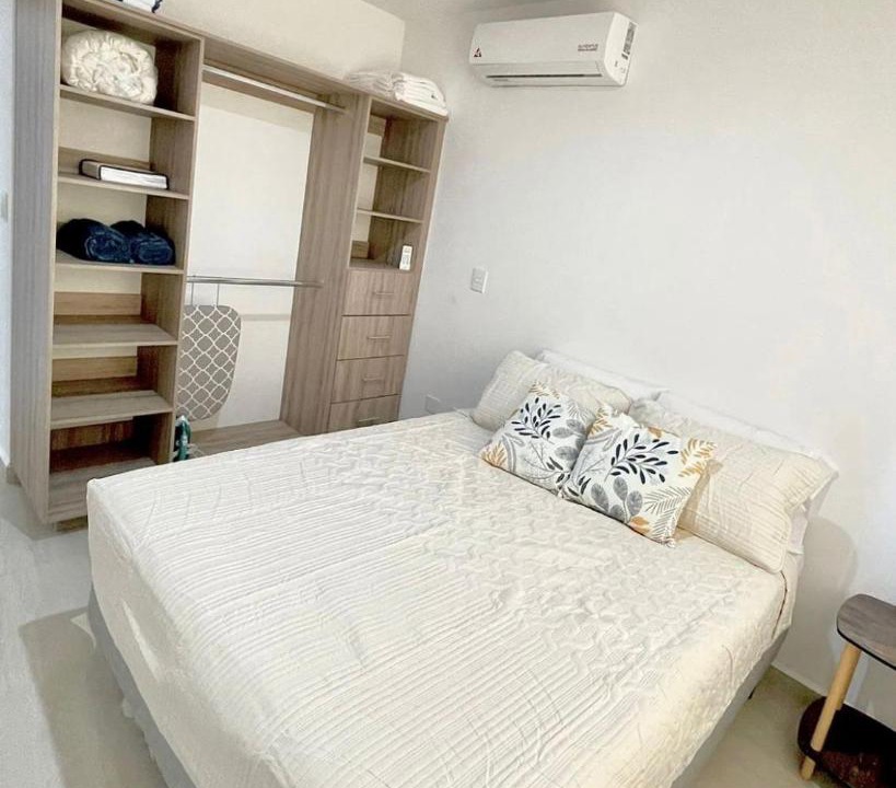 Photo of Bedroom in La Florida