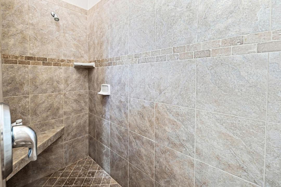 Photo of Bathroom in Moovalya Keys